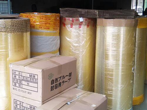 透明膠帶(dai)生産車間(jiān)